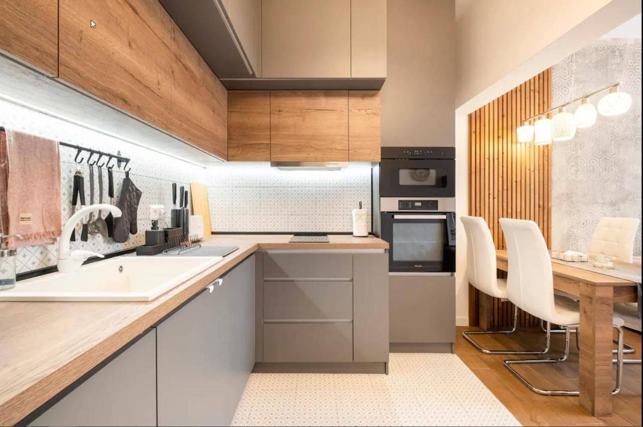 Stylish 1Bdr Central Apartment София Экстерьер фото