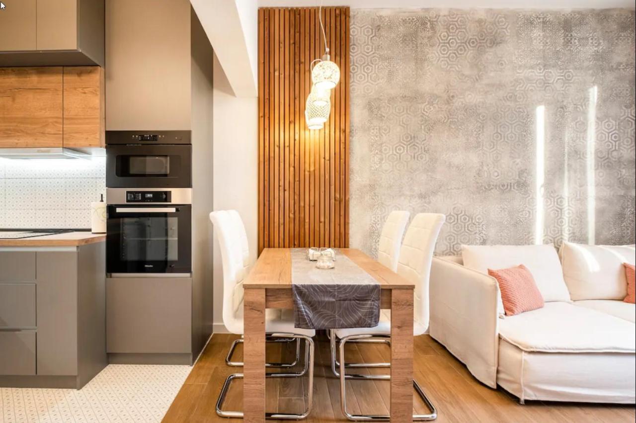 Stylish 1Bdr Central Apartment София Экстерьер фото